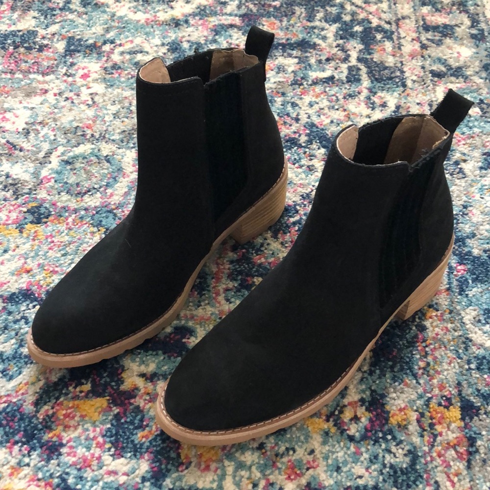 Brand new leather booties